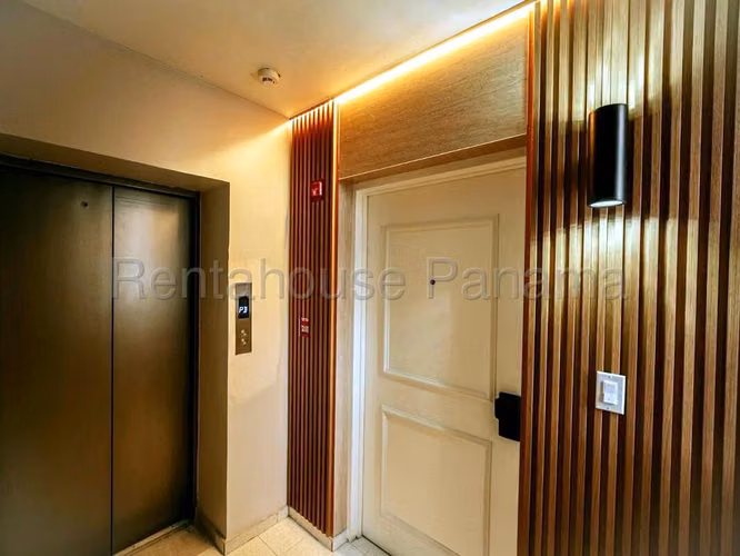 Alquler de Excelente Apartamento en Coco del Mar 27*3285Mfk