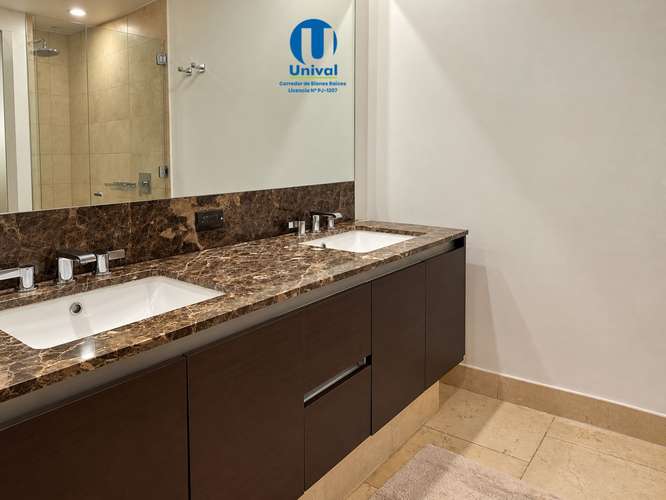 Apartamento Amoblado en Alquiler en Punta Pacífica - PH TOC