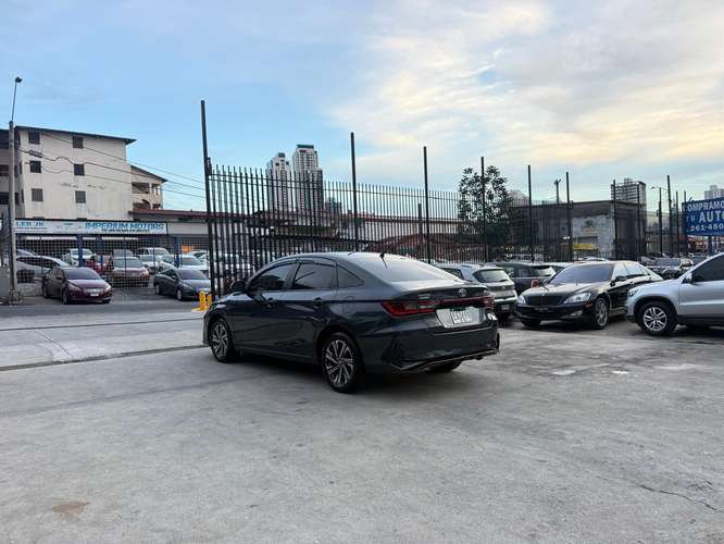 Toyota Yaris 2023 - Imagen 5