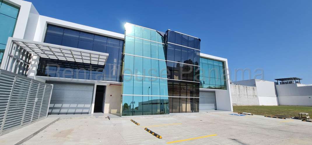 Bodega en Venta en Parque Lefevre KC