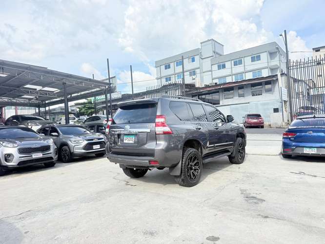 Toyota Land Cruiser Prado 2015 TXL - Imagen 4