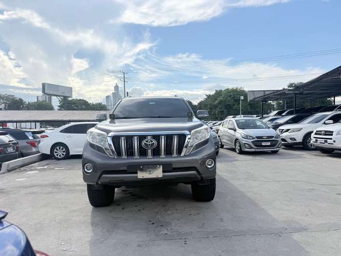 Toyota Land Cruiser Prado 2015 TXL - Imagen 3