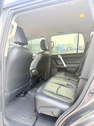 Toyota Land Cruiser Prado 2015 TXL - Imagen 8