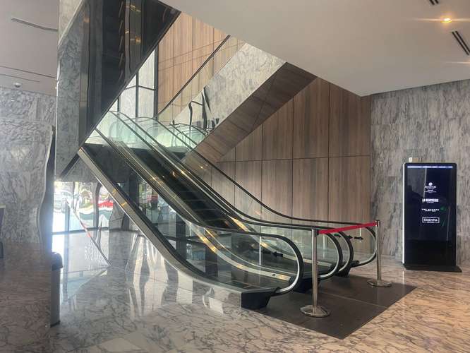 Venta de oficina en Sortis Business Tower 4 Oficinas, Sala de Conferencias 2 Parking 104mtrs