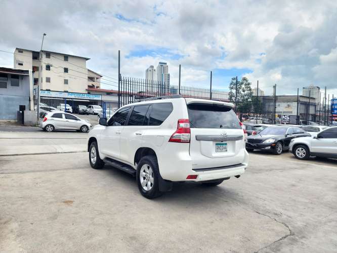 Toyota Land Cruiser Prado TXL 2014 - Imagen 5