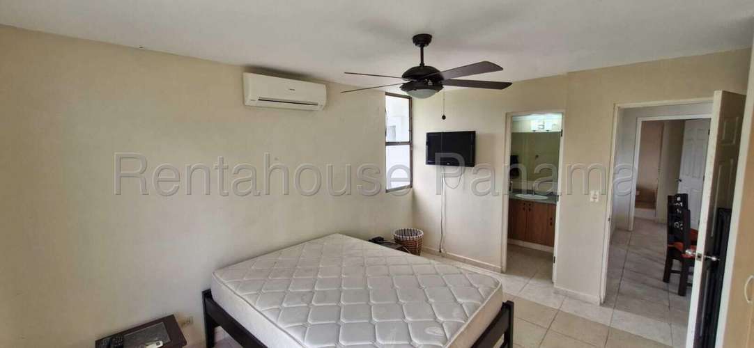 Venta de Apartamento en Playa Blanca 27-648MJC