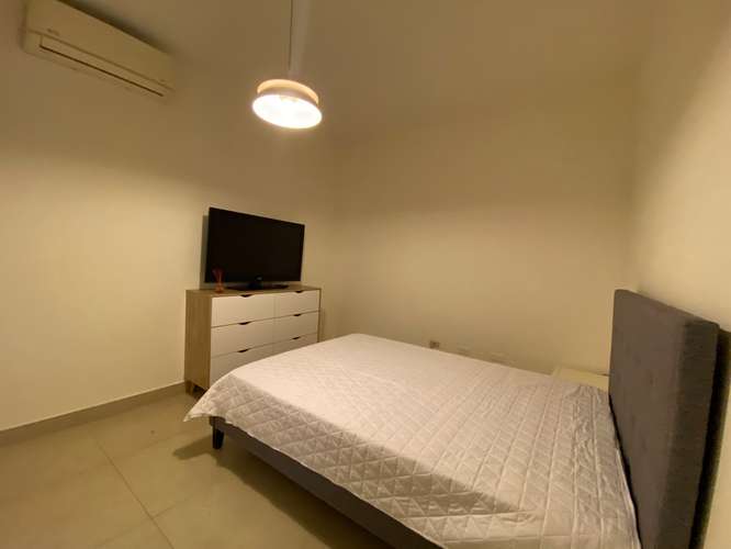 Alquiler de apartamento en avenida Balboa con vista al mar  - Imagen 9