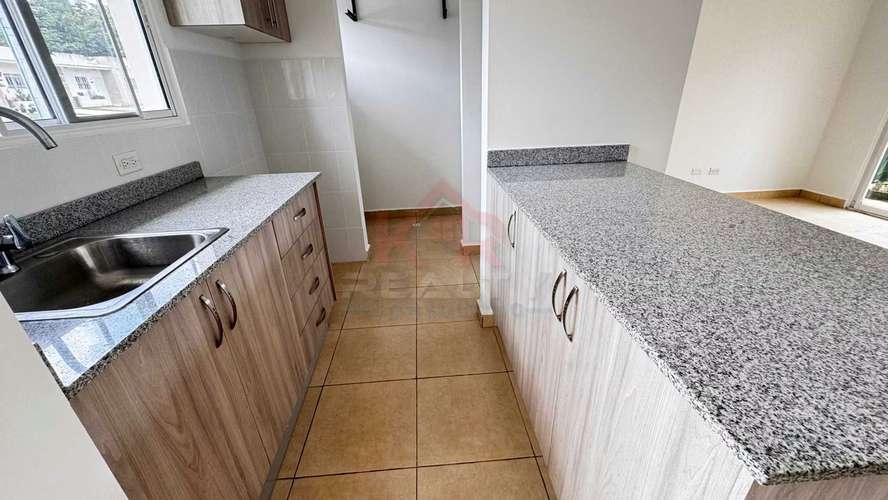 Casa de 3 recámaras en Ciudad Atena, Villa Grecia, Panamá Norte. ¡Tu nuevo hogar por $90,000! - Imagen 7