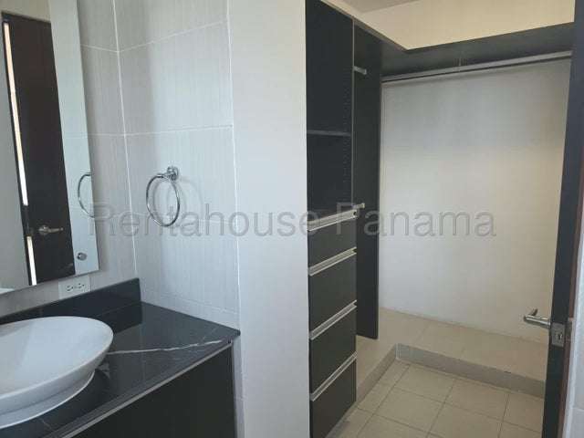 APARTAMENTO EN ALQUILER EN EL CANGREJO 