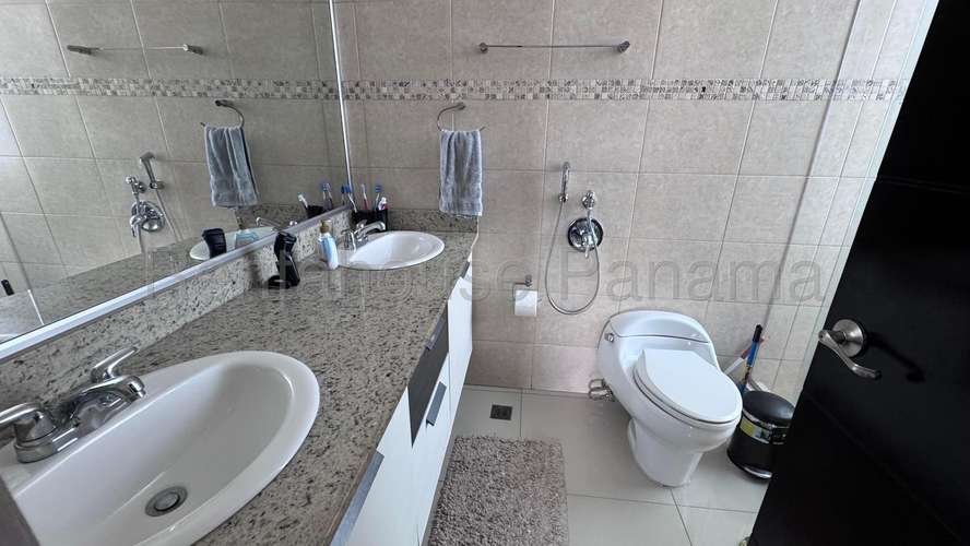Apartamento en Venta en Albrook. PINE HILLS | 2 Parkings y Depósito
