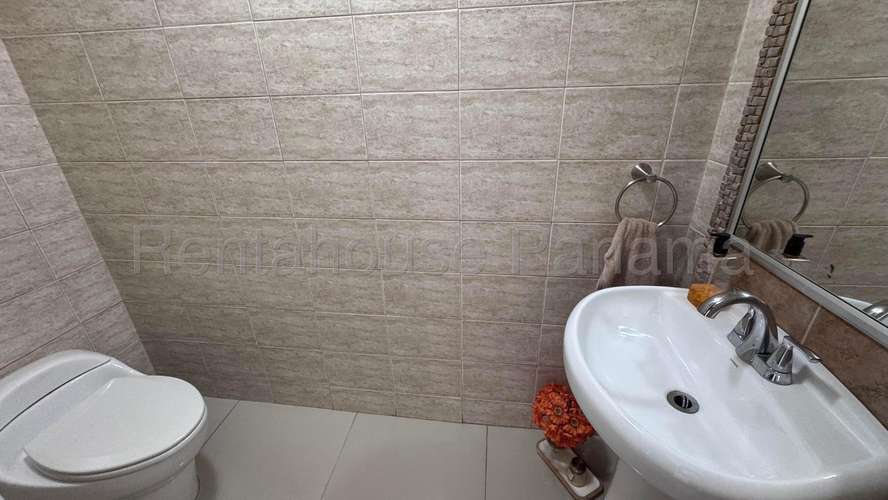 Apartamento en Venta en Albrook. PINE HILLS | 2 Parkings y Depósito