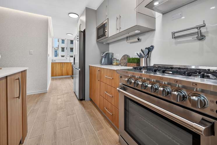 Incredible Remodeled Turnkey Apartment for Sale in El Cangrejo - Imagen 4