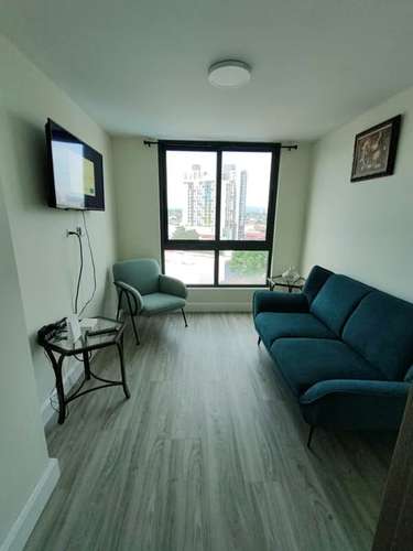 Alquilo apartamento PH Época parque lefevre