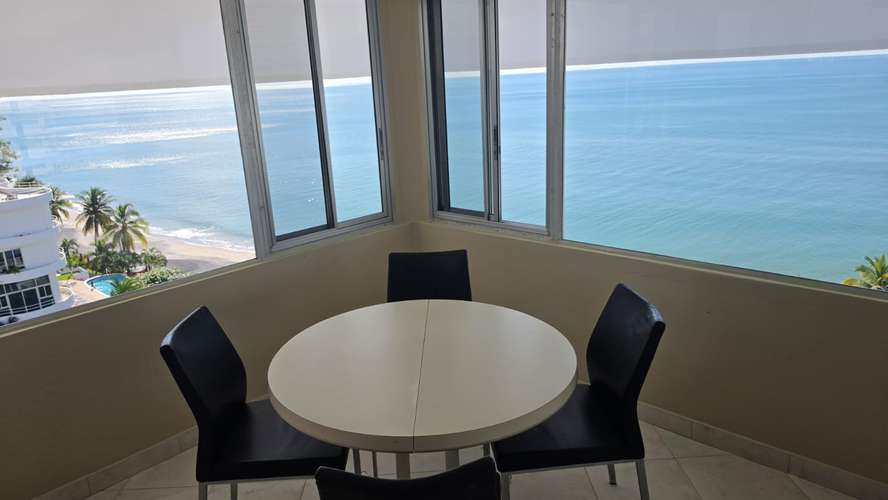 Venta de Apartamento Frente al Mar en Coronado | APRUC