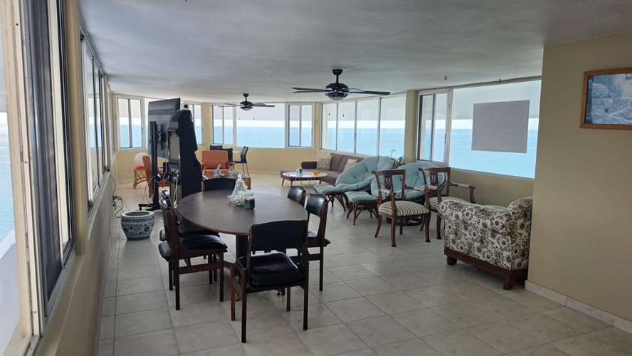 Venta de Apartamento Frente al Mar en Coronado | APRUC