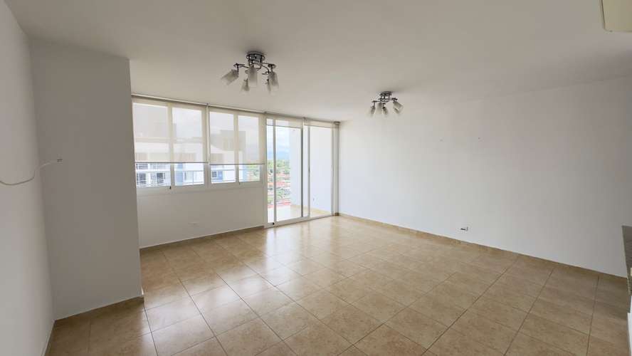 Alquiler de apartamento línea blanca en 12 de octubre  - Imagen 2