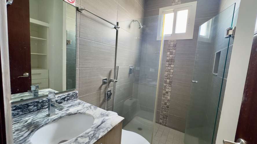 Alquiler de apartamento línea blanca en 12 de octubre  - Imagen 14