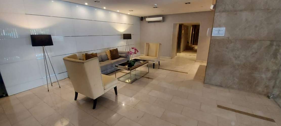 Hermoso y Centrico Apartamento en Condado del Rey Country Club
