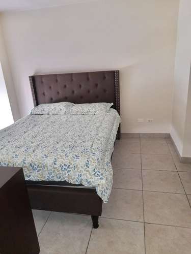 Hermoso y Centrico Apartamento en Condado del Rey Country Club