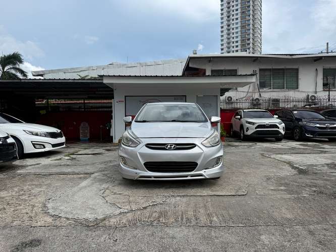 HERMOSA HYUNDAI ACCENT SEMI FULL 2016 - Imagen 1