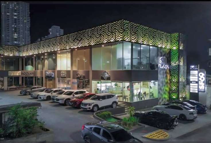 Alquiler de local comercial en San Francisco – Plaza 69