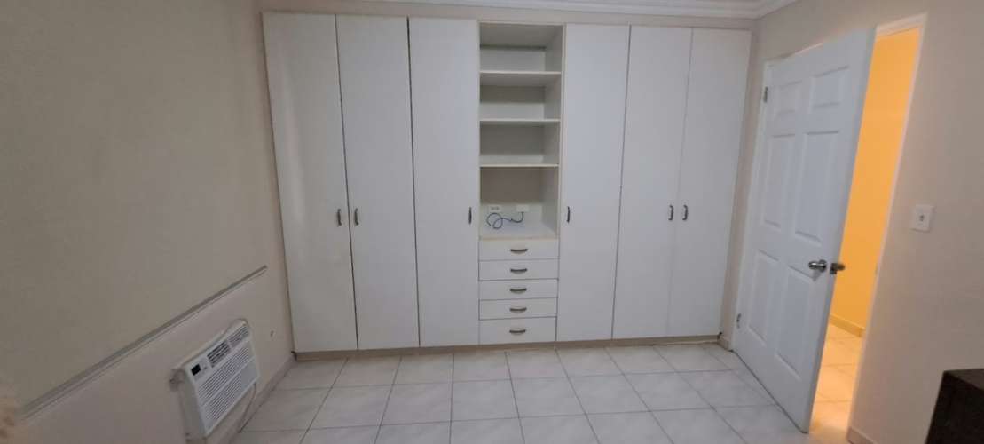 Alquiler Apartamento Amoblado en Obarrio, 180 m² 3 Rec + CBE, $1,750