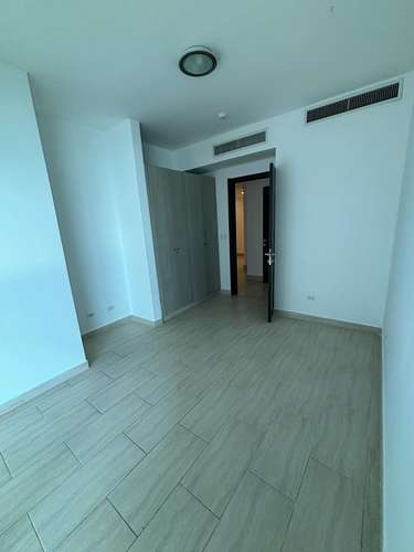 Se vende o alquila apto en Grand Tower - Imagen 8