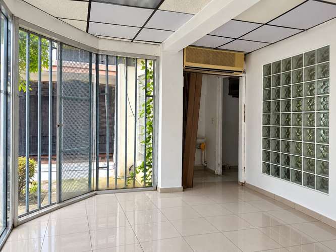 Venta de Edificio en Obarrio, 800 m² de terreno y 737 m² de construcción - Imagen 9