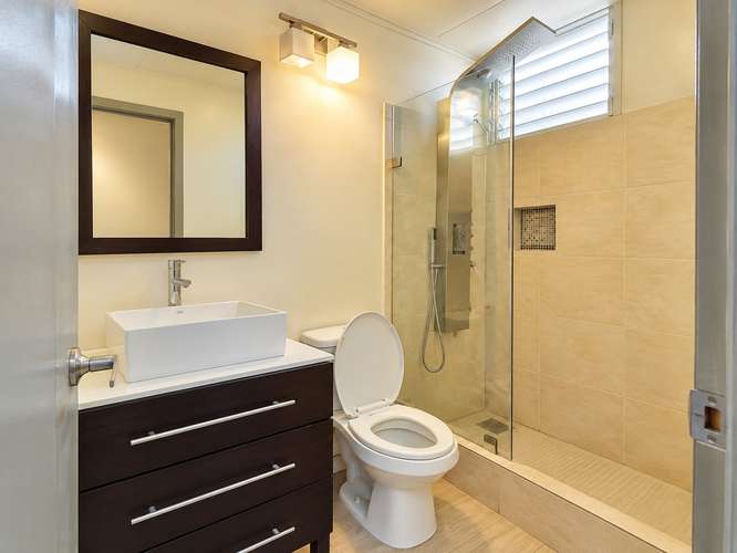 Venta de Edificio en Obarrio, 800 m² de terreno y 737 m² de construcción - Imagen 4