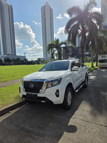 Nissan Frontier DC XE MT 2024 - Directamente con el dueño - Excelente estado - Mantenimientos de agencia - Imagen 1