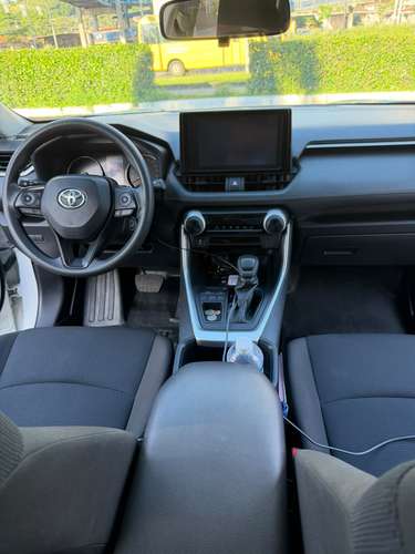 Se vende Toyota rav4 2025 - Imagen 8