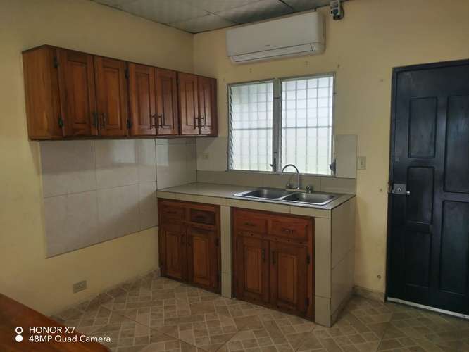 Se alquila duplex Bugaba sin muebles cercado 250.00 - Imagen 8
