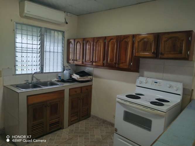 Se alquila duplex Bugaba sin muebles cercado 250.00 - Imagen 4