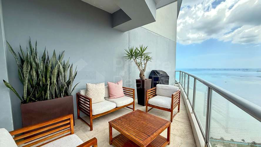 Alquiler de moderno apartamento en P.H. Yacht Club, Avenida Balboa. - Imagen 3