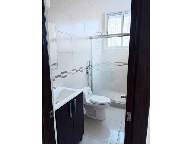 ALQUILER DE APARTAMENTO EN VIA ESPAÑA - PH SAN ROQUES - 2 REC - Imagen 6