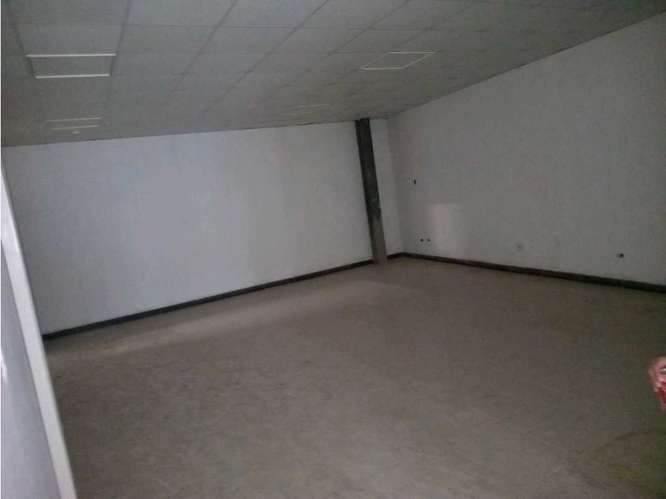 LOCAL / PUEBLO NUEVO / PH POLI / 150 M2 / PLANTA ALTA / VACIO