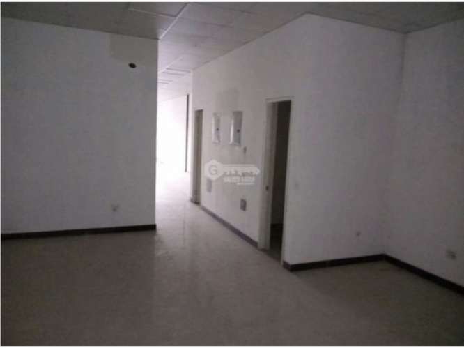 LOCAL / PUEBLO NUEVO / PH POLI / 150 M2 / PLANTA ALTA / VACIO