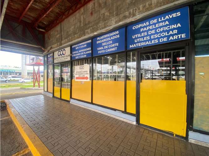 SE ALQUILA LOCAL COMERCIAL 360M EN CERRO VIENTO DOS NIVEL ESQUINA