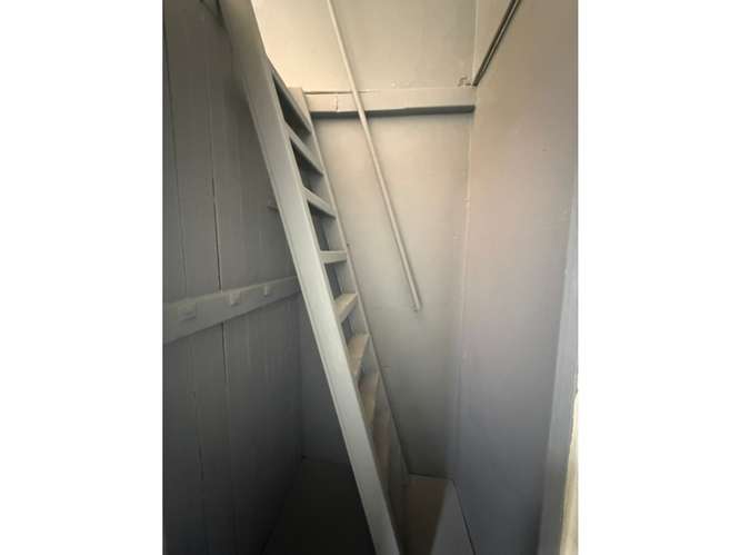 SE ALQUILA LOCAL COMERCIAL CASCO ANTIGUO 50M 2 NIVELES REMODELADO