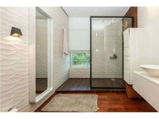 OPORTUNIDAD! REMODELADO - 583 MTS - 4 HABITACIONES - $1,700,000 DL - Imagen 10