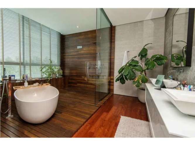 OPORTUNIDAD! REMODELADO - 583 MTS - 4 HABITACIONES - $1,700,000 DL - Imagen 12