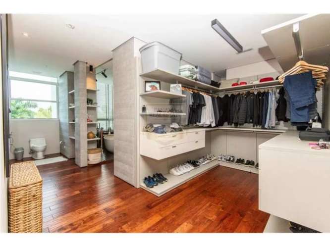 OPORTUNIDAD! REMODELADO - 583 MTS - 4 HABITACIONES - $1,700,000 DL - Imagen 6
