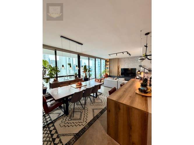 VENTA DE APARTAMENTO A PASOS DE AV BALBOA, BELLA VISTA (MC) - Imagen 2