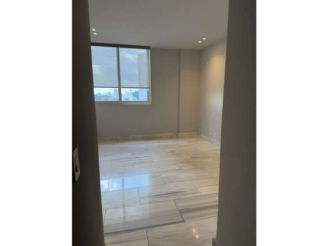 Espectacular Apartamento de 329 m² en The Towers LINEA Blanca - Imagen 6