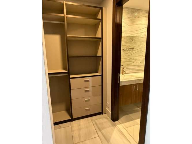 Espectacular Apartamento de 329 m² en The Towers LINEA Blanca - Imagen 5