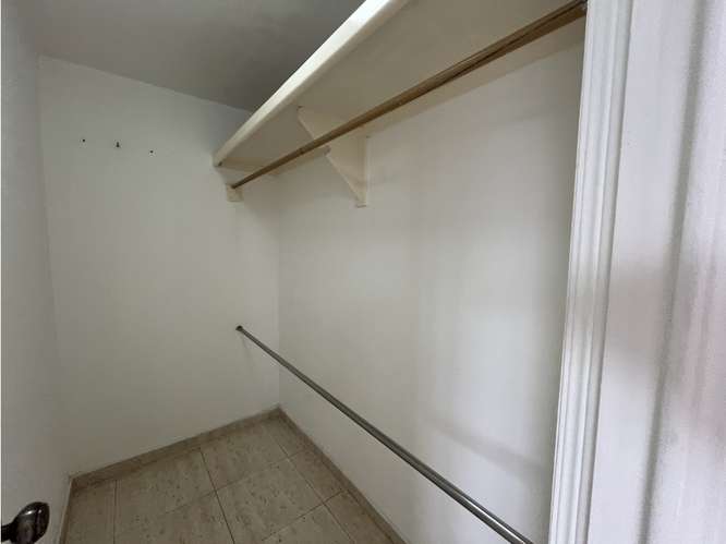 Apartamento en Calle Uruguay, a pasos de Av. Balboa | $265,000 - Imagen 15