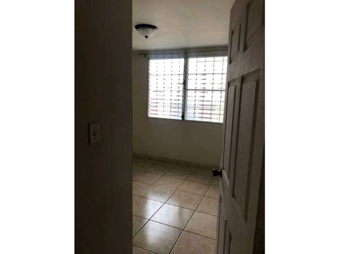EN VENTA CASA BRISAS DEL GOLF