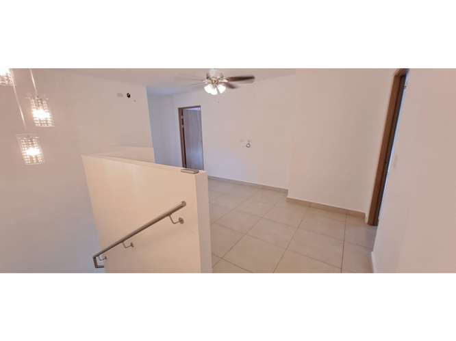Casa en ESQUINA!! en Woodlands de 3 recámaras - Panamá Pacifico