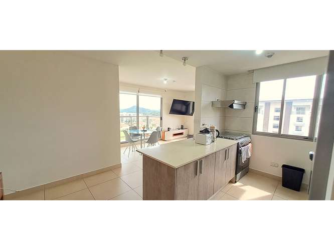 Apartamento Amoblado en Parterre - Panamá Pacífico - Imagen 2