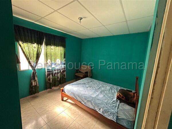 Venta de Casa en Parque Centenario Arraijan| 127.53 m², 26GP7931